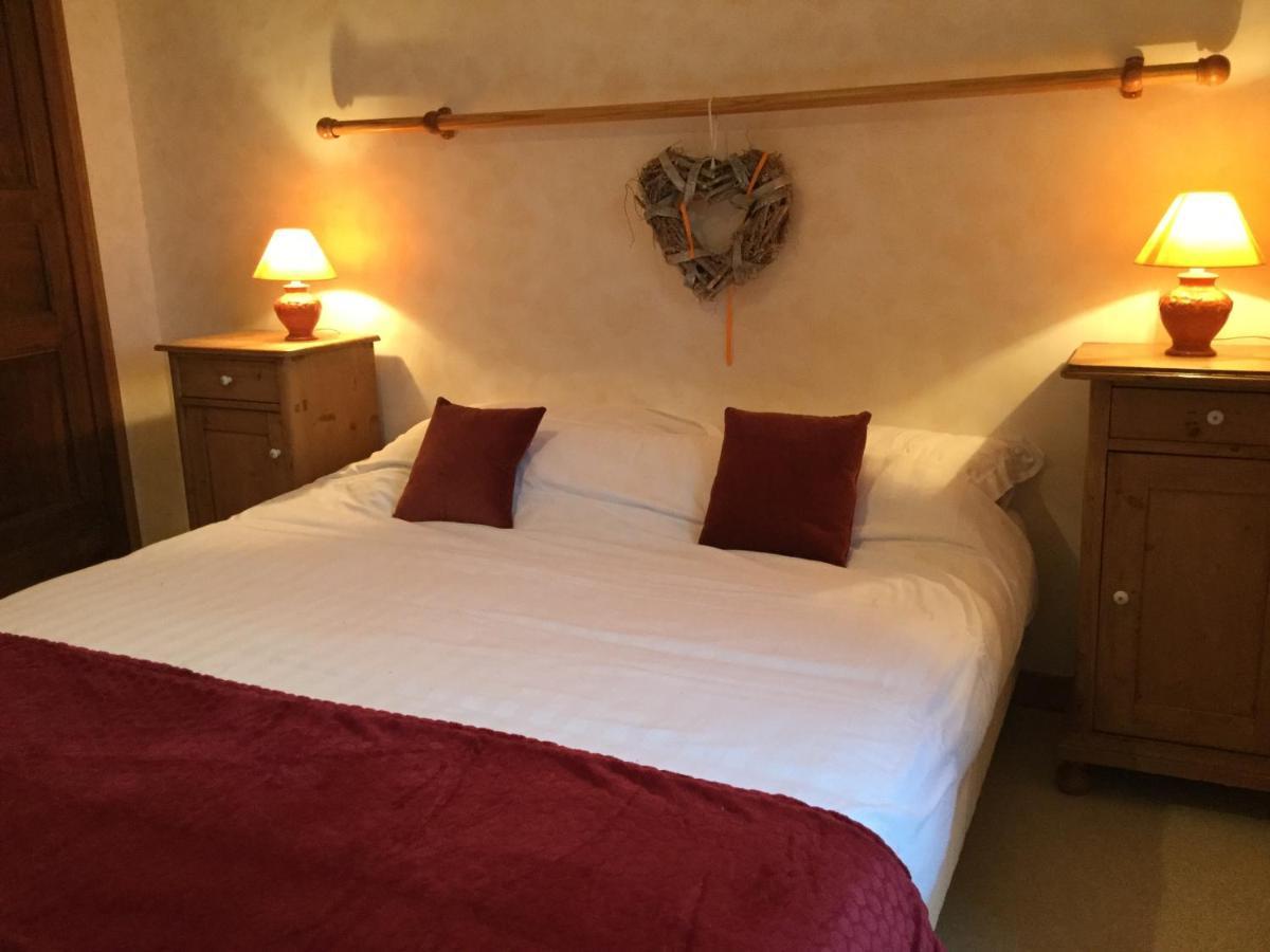 Domaine Du Mas Naut Bed & Breakfast Conques-en-Rouergue Ngoại thất bức ảnh
