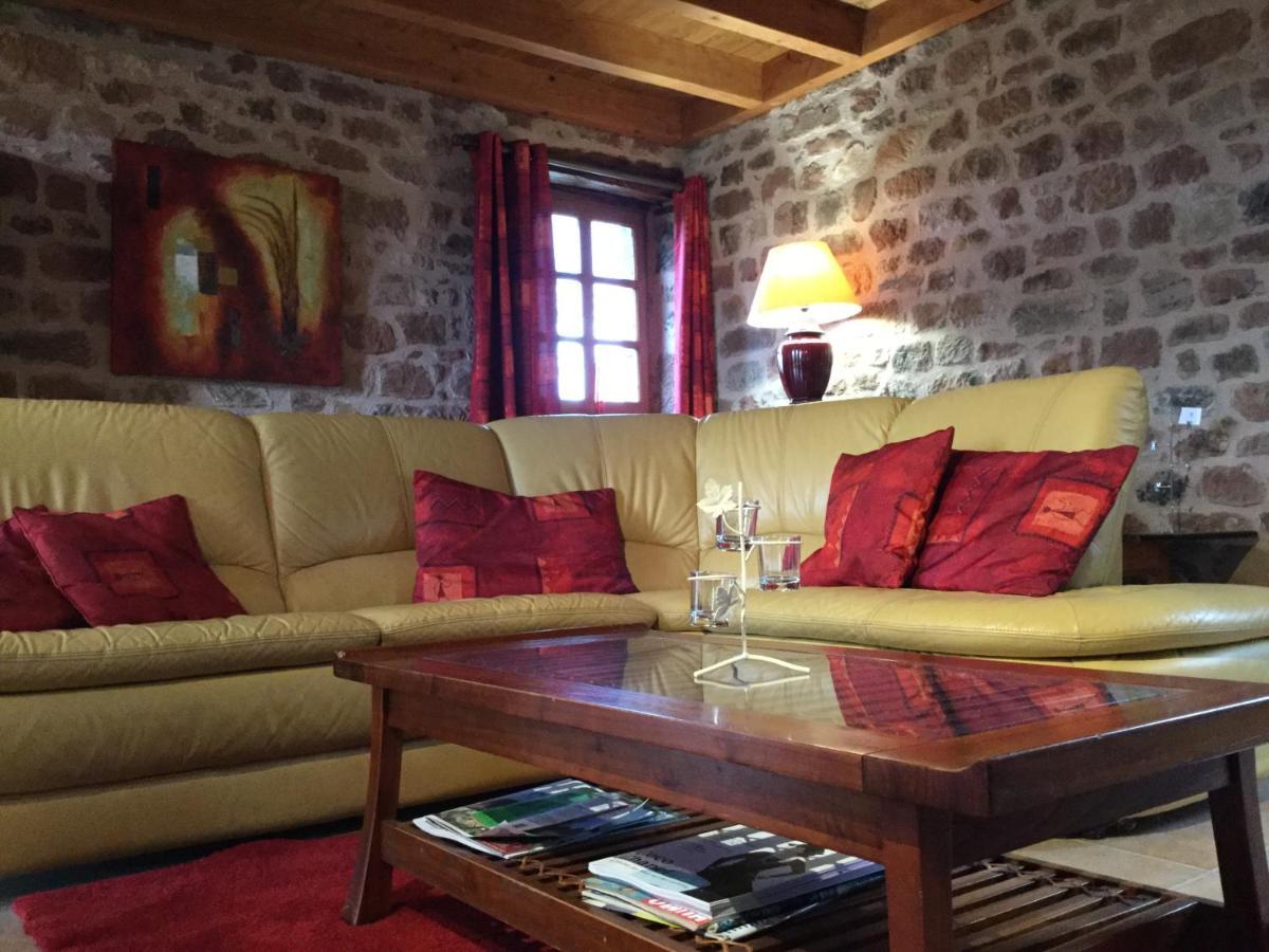 Domaine Du Mas Naut Bed & Breakfast Conques-en-Rouergue Ngoại thất bức ảnh